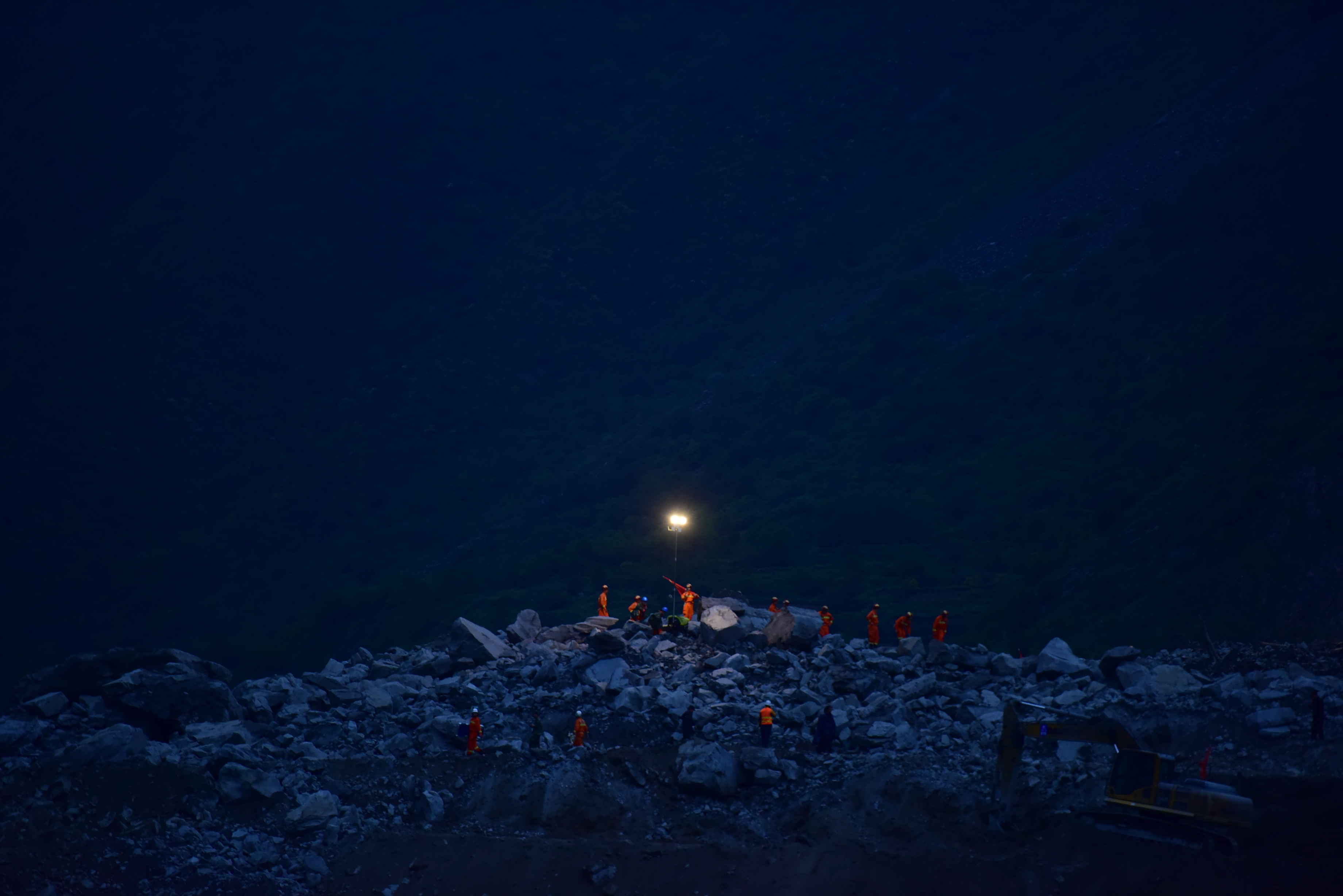 伟德体育 - 综合体育赛事平台|奥体中心相助同伴