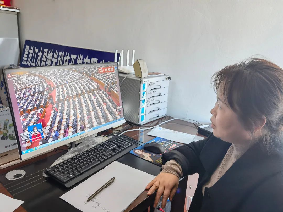 伟德体育 - 综合体育赛事平台|奥体中心相助同伴