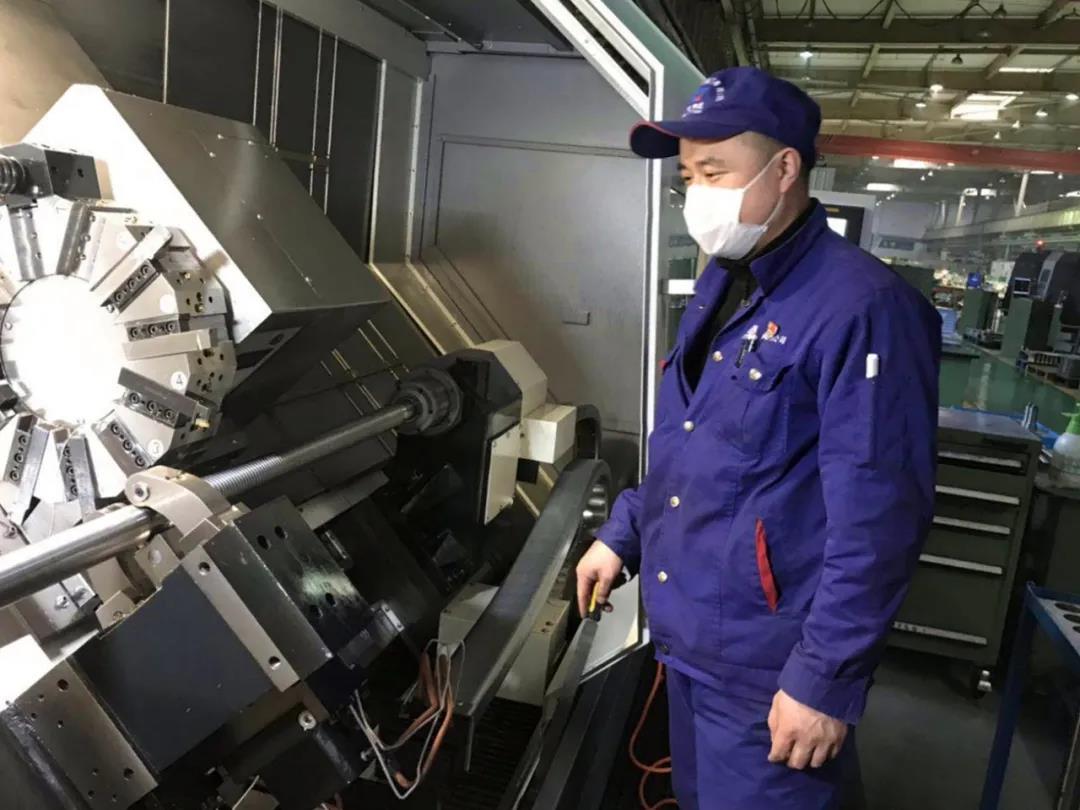 伟德体育 - 综合体育赛事平台|奥体中心相助同伴