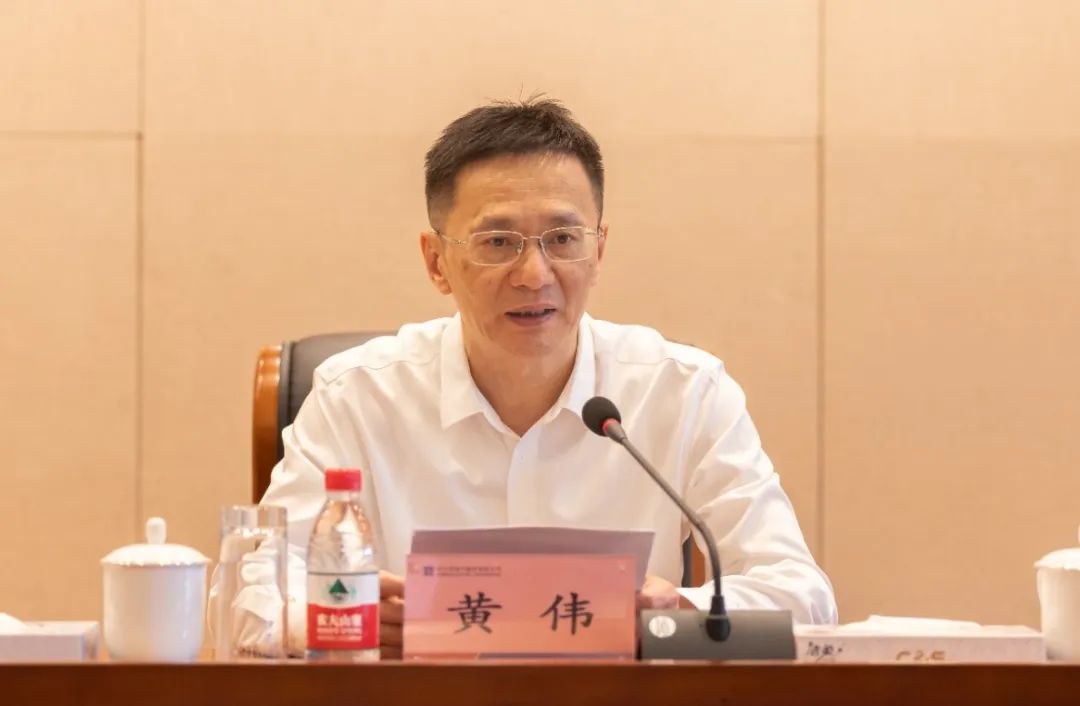 伟德体育 - 综合体育赛事平台|奥体中心相助同伴