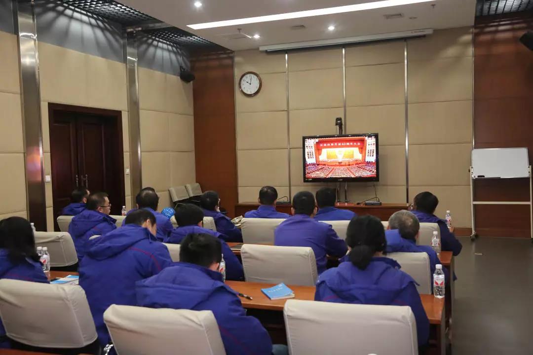 伟德体育 - 综合体育赛事平台|奥体中心相助同伴