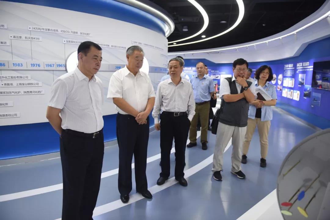 伟德体育 - 综合体育赛事平台|奥体中心相助同伴