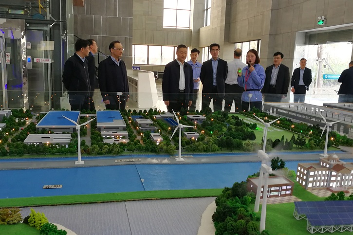 伟德体育 - 综合体育赛事平台|奥体中心相助同伴