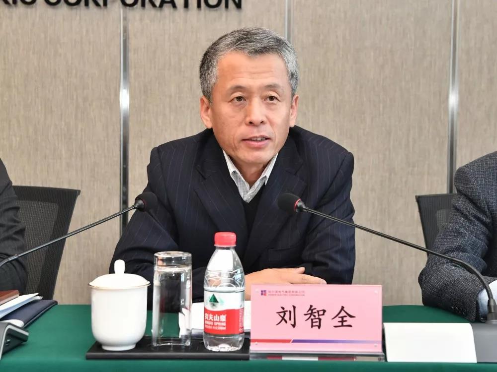 伟德体育 - 综合体育赛事平台|奥体中心相助同伴