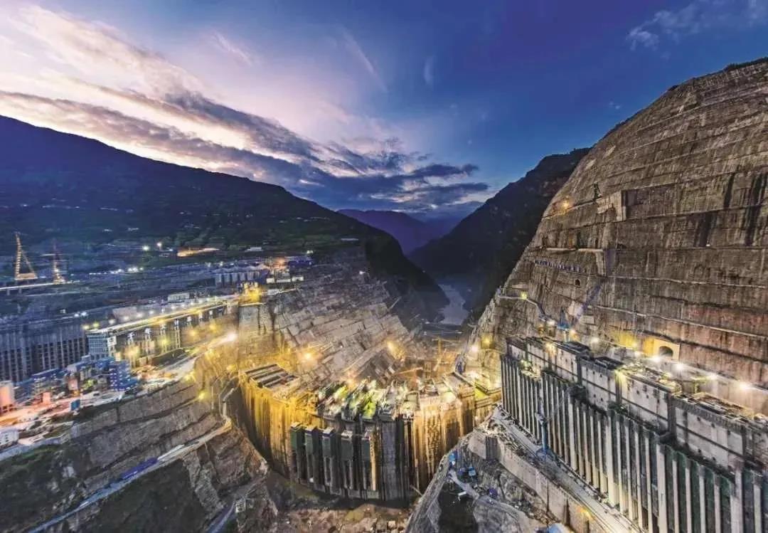 伟德体育 - 综合体育赛事平台|奥体中心相助同伴