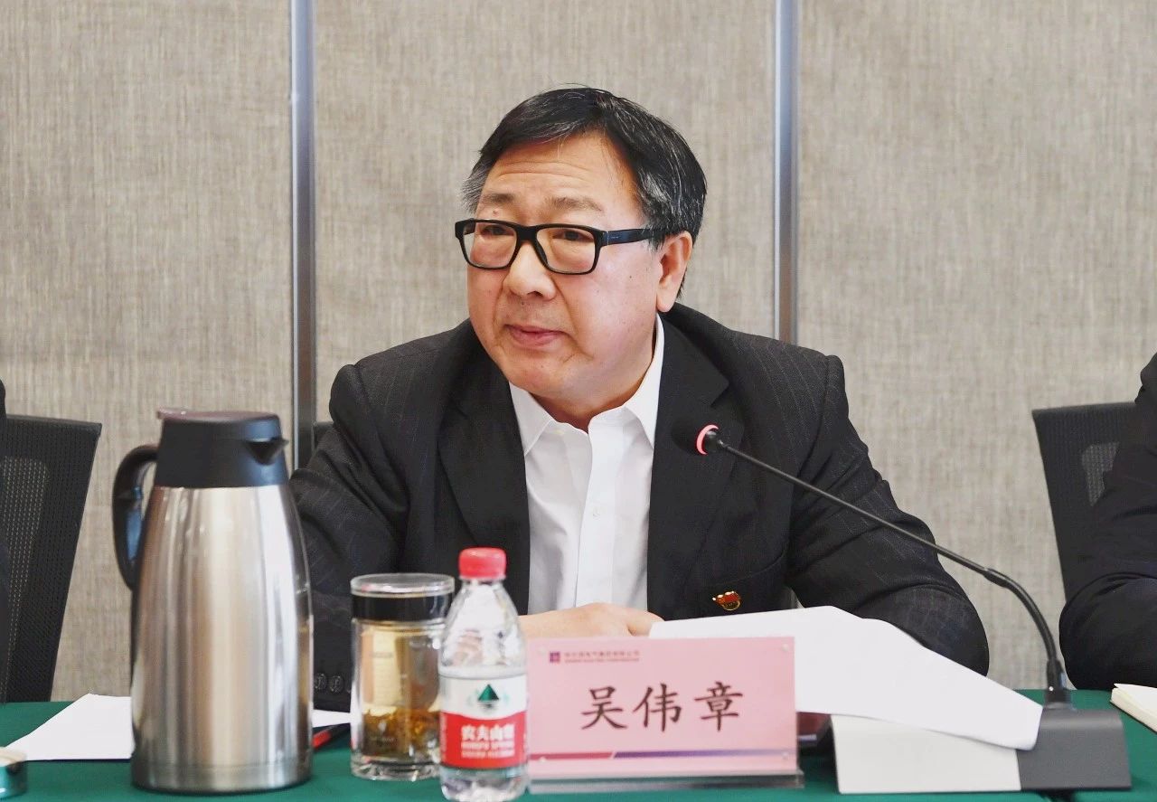 伟德体育 - 综合体育赛事平台|奥体中心相助同伴