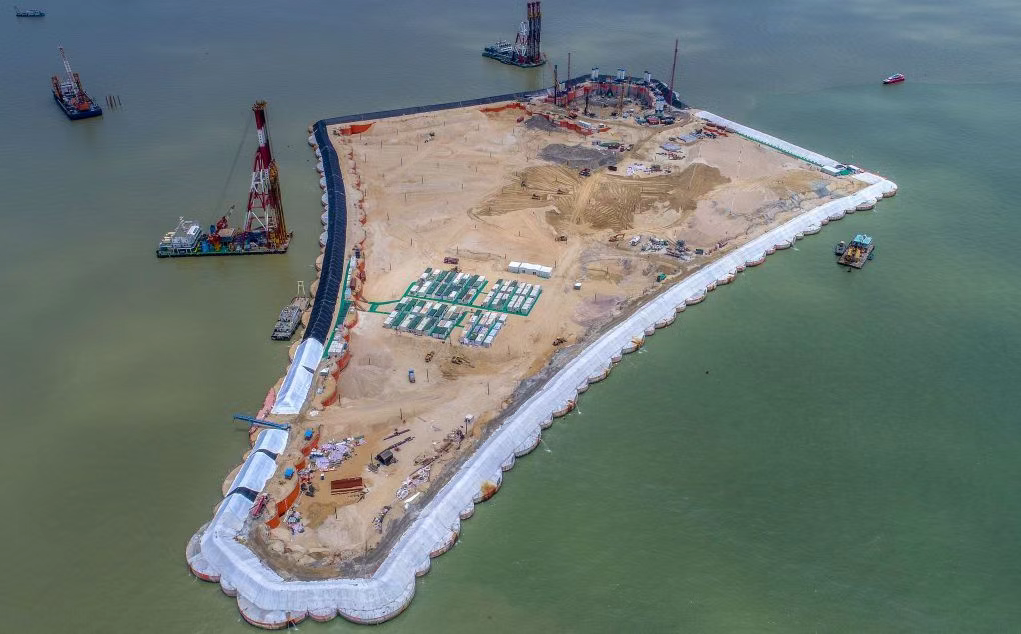 伟德体育 - 综合体育赛事平台|奥体中心相助同伴