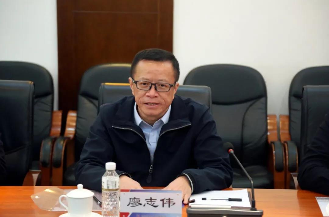 伟德体育 - 综合体育赛事平台|奥体中心相助同伴