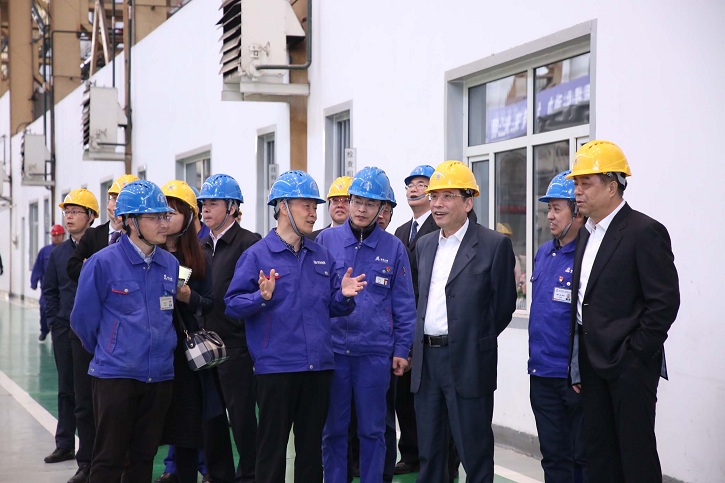 伟德体育 - 综合体育赛事平台|奥体中心相助同伴