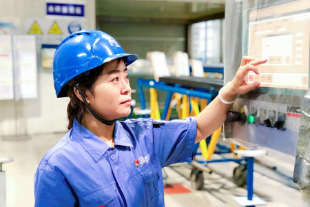 伟德体育 - 综合体育赛事平台|奥体中心相助同伴