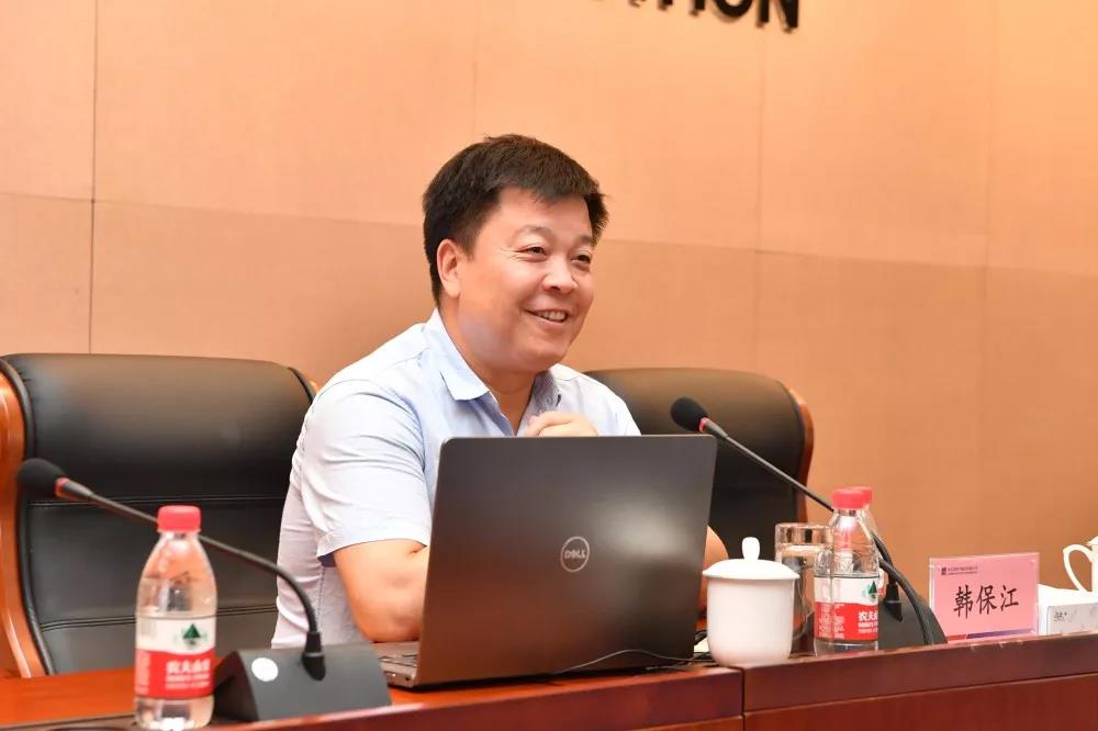 伟德体育 - 综合体育赛事平台|奥体中心相助同伴