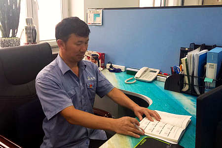 伟德体育 - 综合体育赛事平台|奥体中心相助同伴