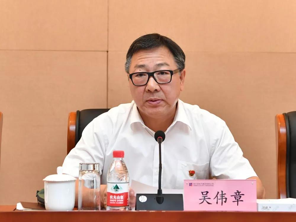 伟德体育 - 综合体育赛事平台|奥体中心相助同伴