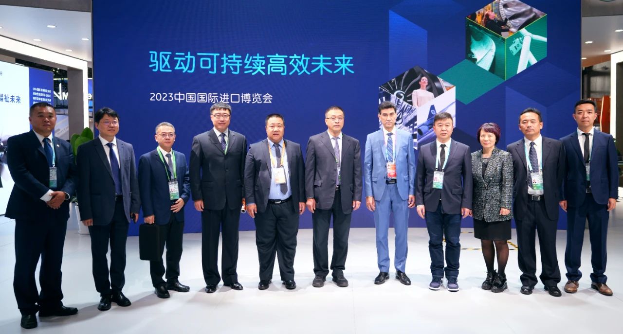 伟德体育 - 综合体育赛事平台|奥体中心相助同伴