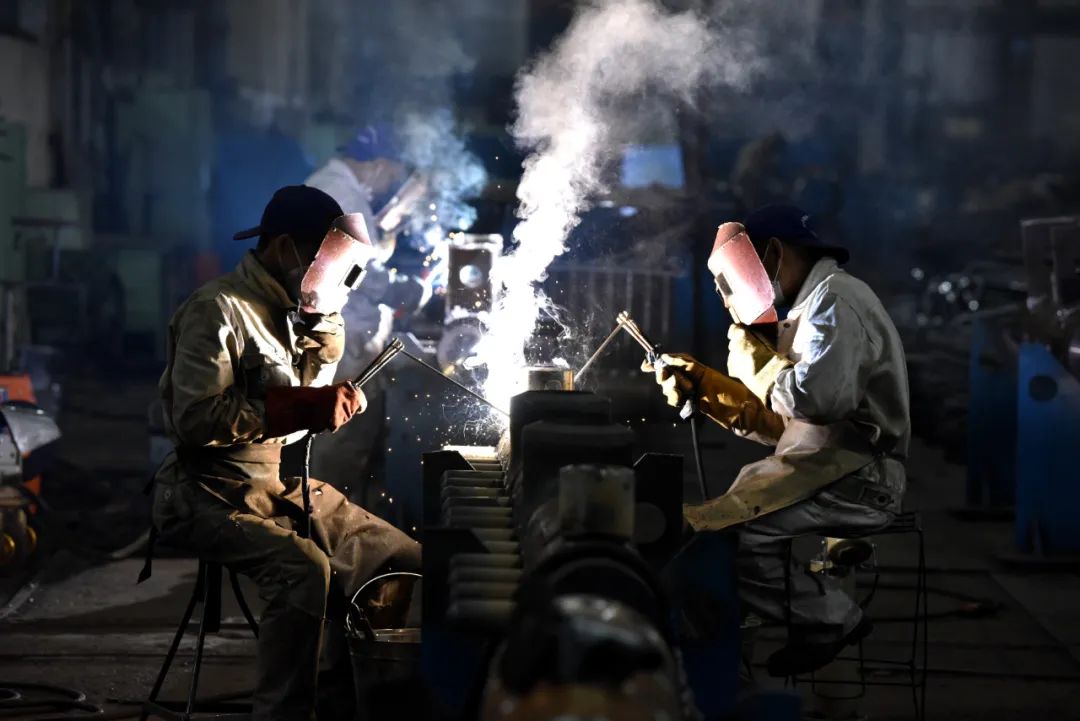 伟德体育 - 综合体育赛事平台|奥体中心相助同伴