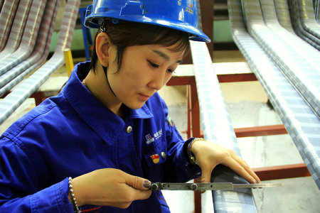 伟德体育 - 综合体育赛事平台|奥体中心相助同伴