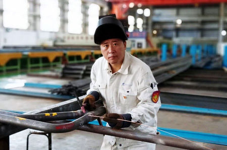 伟德体育 - 综合体育赛事平台|奥体中心相助同伴