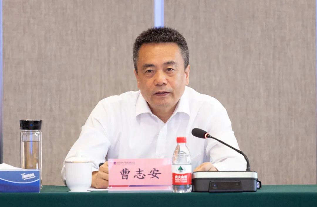 伟德体育 - 综合体育赛事平台|奥体中心相助同伴