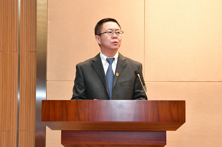 伟德体育 - 综合体育赛事平台|奥体中心相助同伴