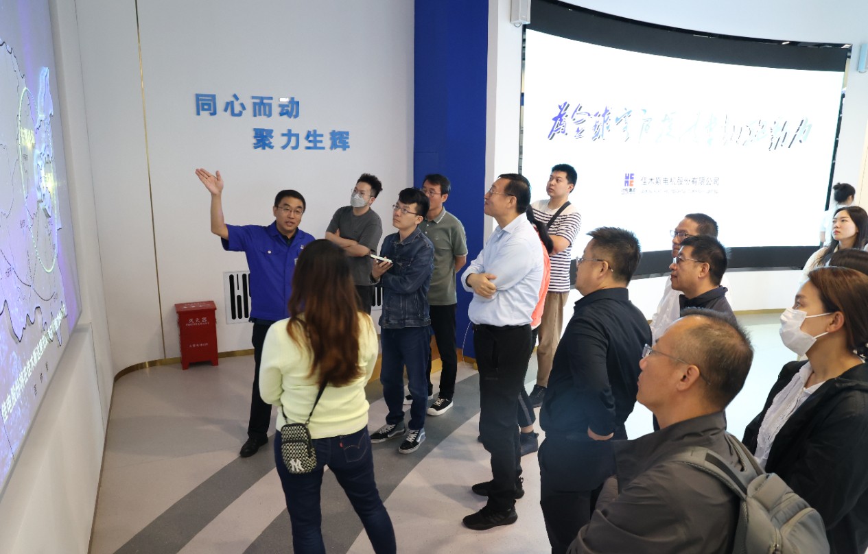 伟德体育 - 综合体育赛事平台|奥体中心相助同伴