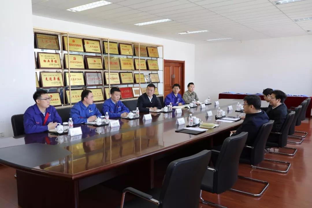 伟德体育 - 综合体育赛事平台|奥体中心相助同伴