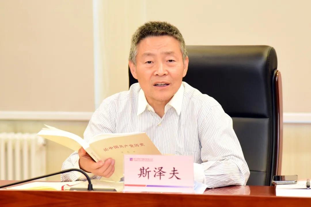 伟德体育 - 综合体育赛事平台|奥体中心相助同伴