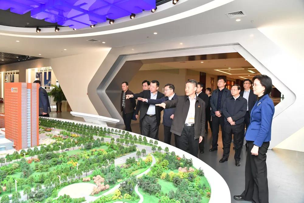 伟德体育 - 综合体育赛事平台|奥体中心相助同伴