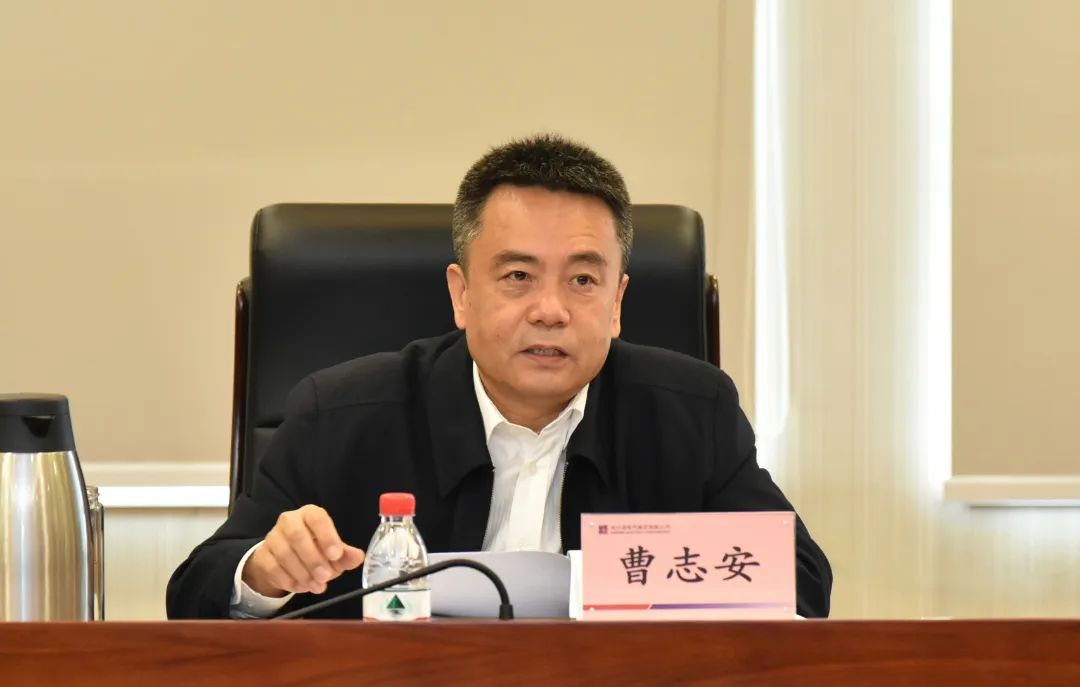 伟德体育 - 综合体育赛事平台|奥体中心相助同伴