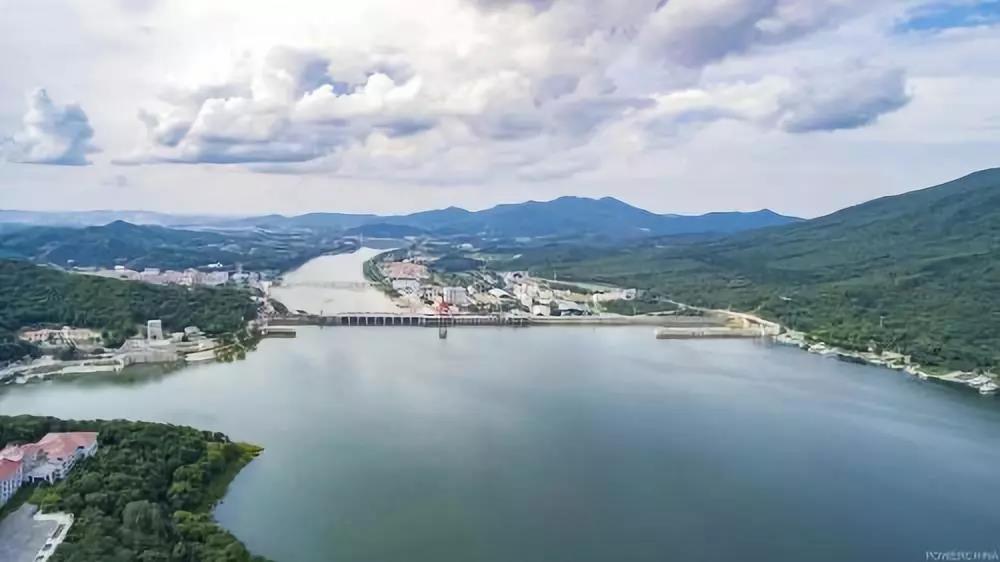 伟德体育 - 综合体育赛事平台|奥体中心相助同伴