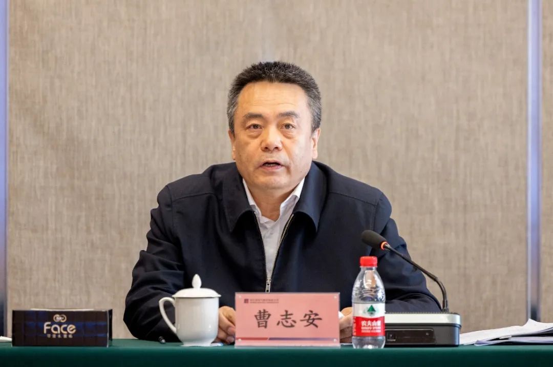 伟德体育 - 综合体育赛事平台|奥体中心相助同伴