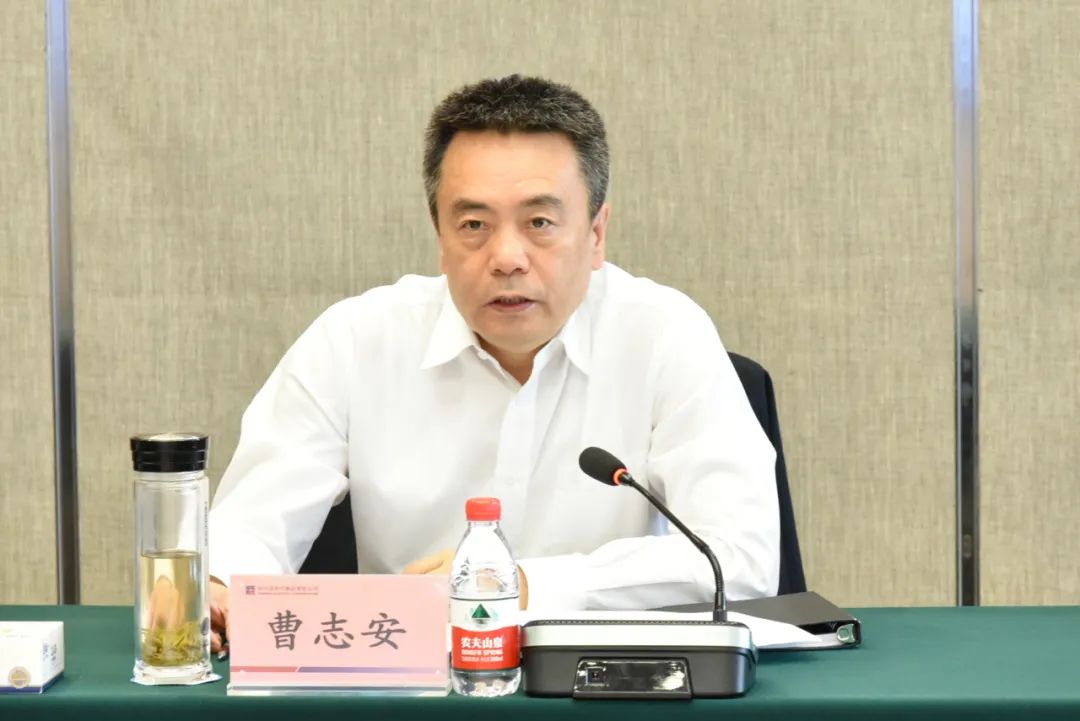 伟德体育 - 综合体育赛事平台|奥体中心相助同伴