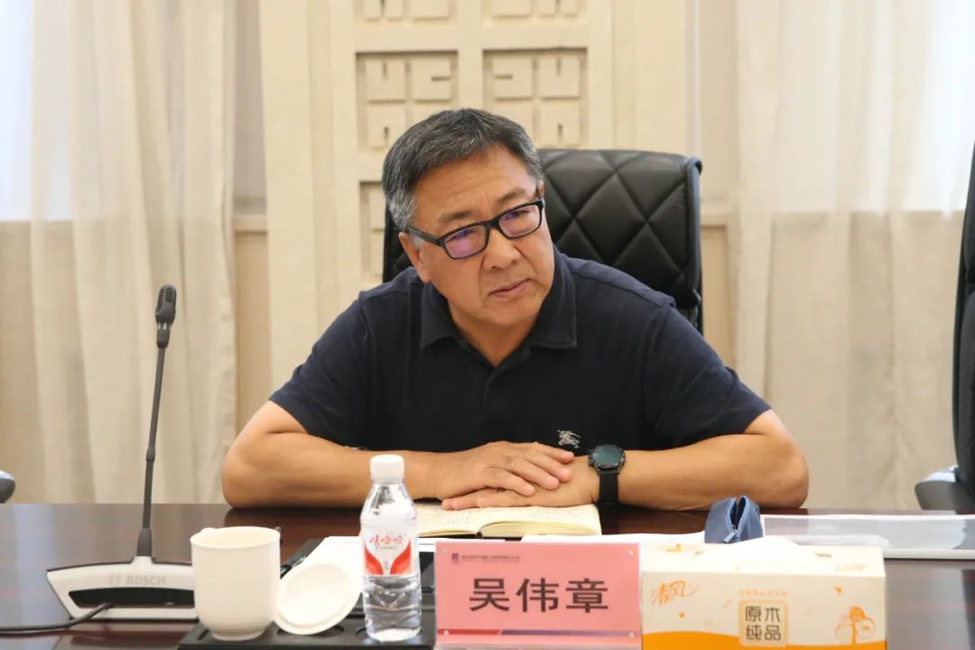 伟德体育 - 综合体育赛事平台|奥体中心相助同伴