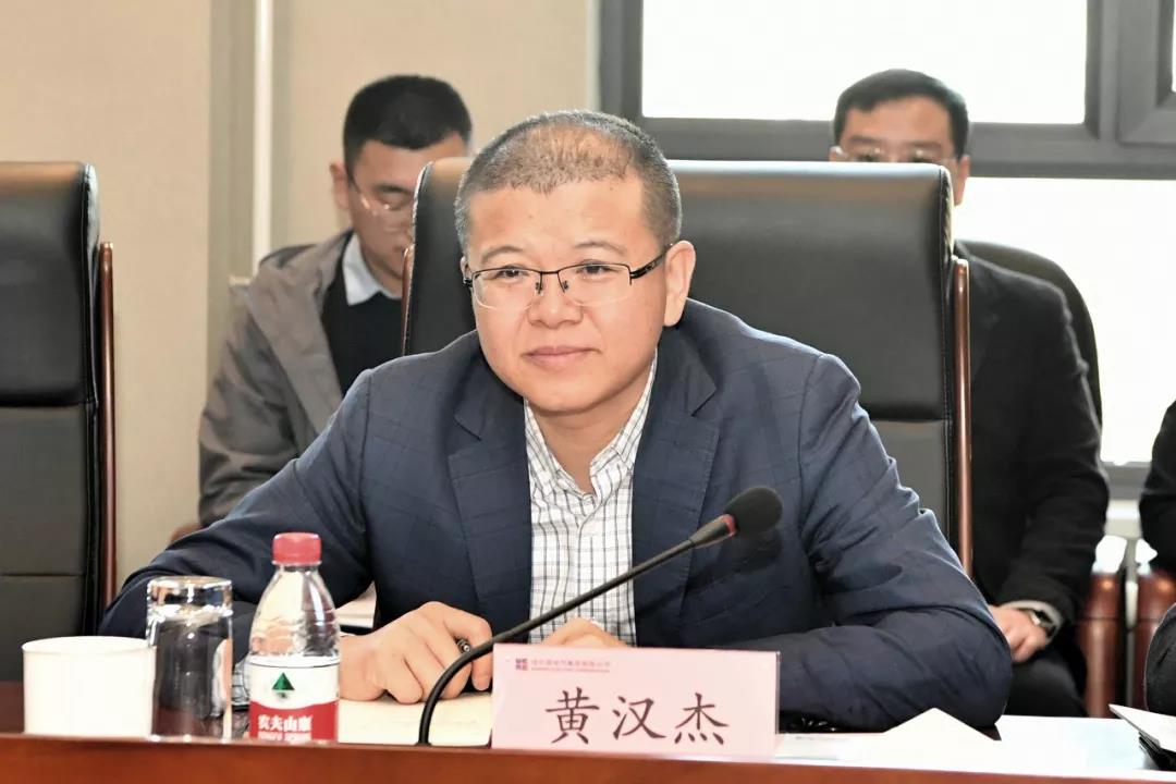 伟德体育 - 综合体育赛事平台|奥体中心相助同伴