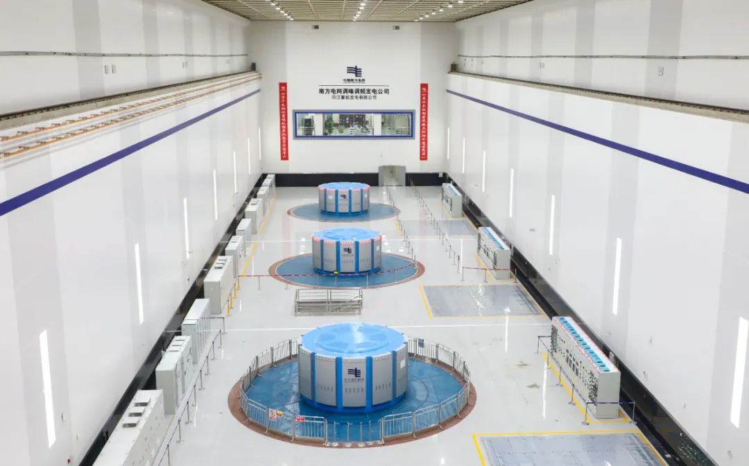 伟德体育 - 综合体育赛事平台|奥体中心相助同伴