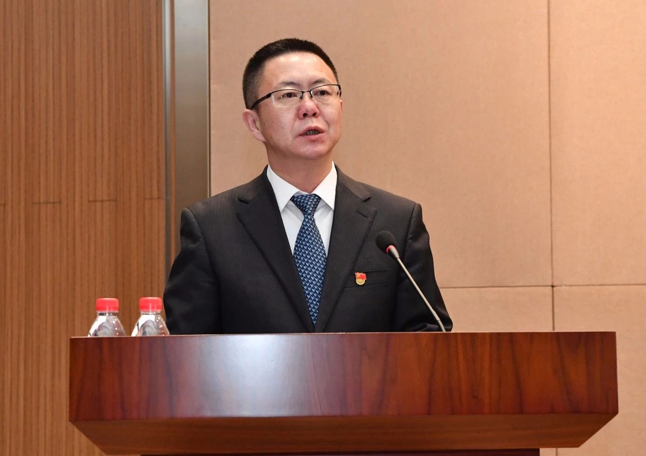 伟德体育 - 综合体育赛事平台|奥体中心相助同伴