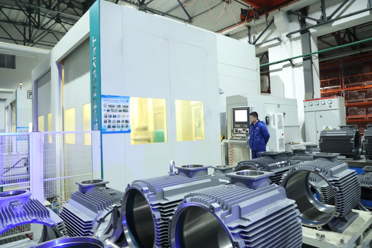 伟德体育 - 综合体育赛事平台|奥体中心相助同伴