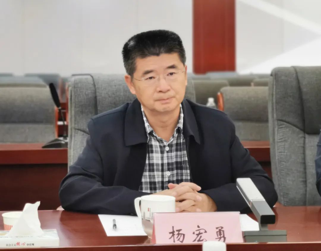 伟德体育 - 综合体育赛事平台|奥体中心相助同伴