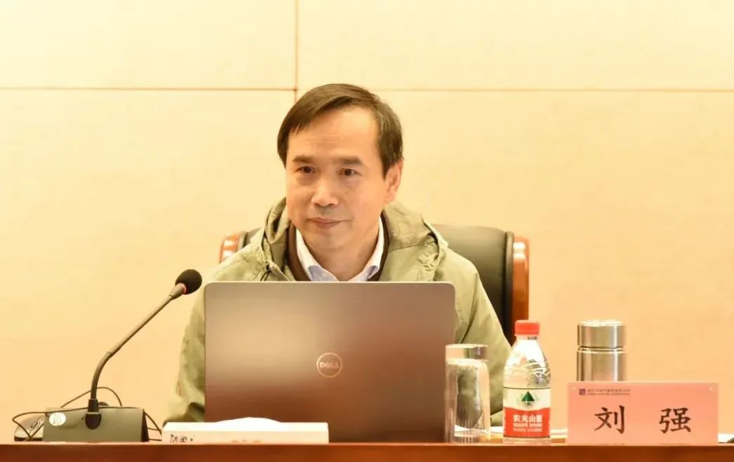 伟德体育 - 综合体育赛事平台|奥体中心相助同伴