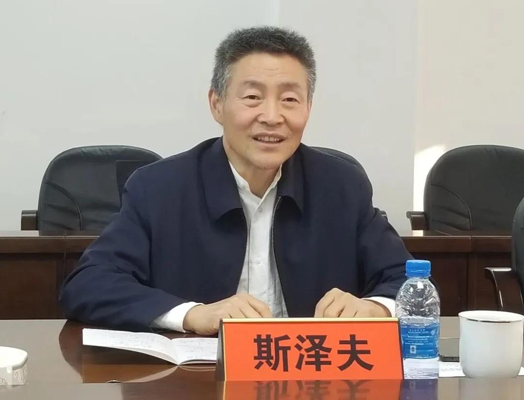 伟德体育 - 综合体育赛事平台|奥体中心相助同伴