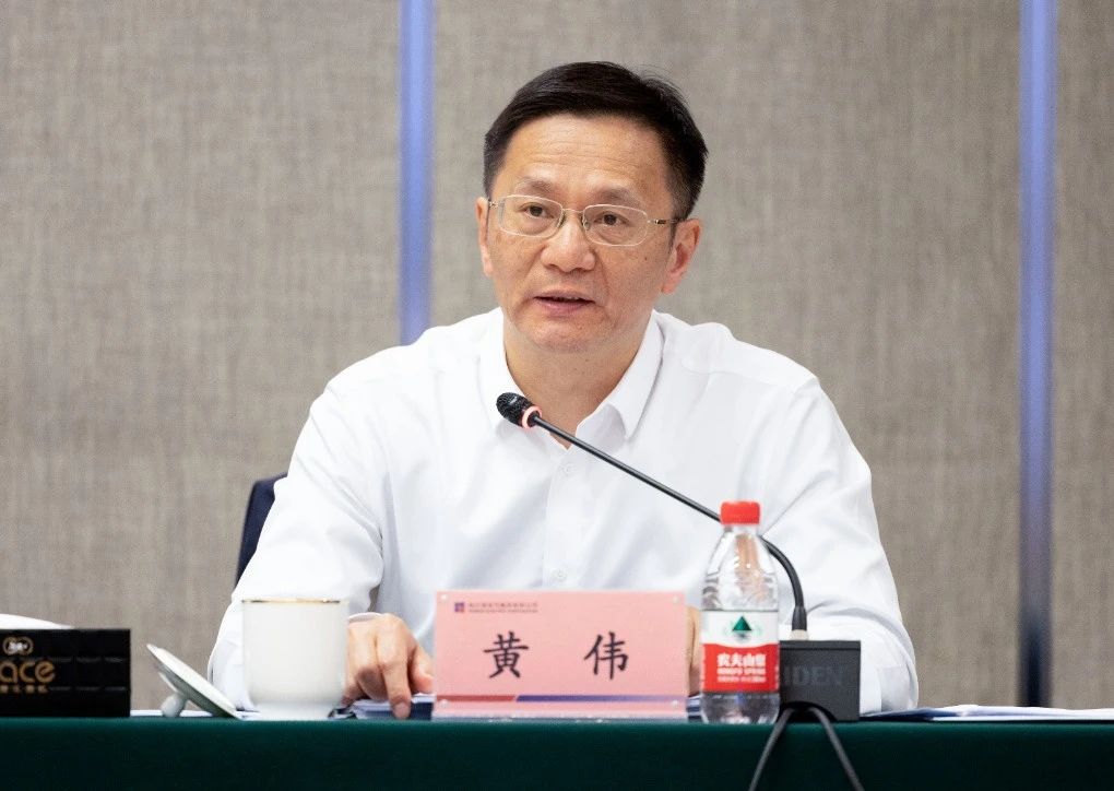 伟德体育 - 综合体育赛事平台|奥体中心相助同伴