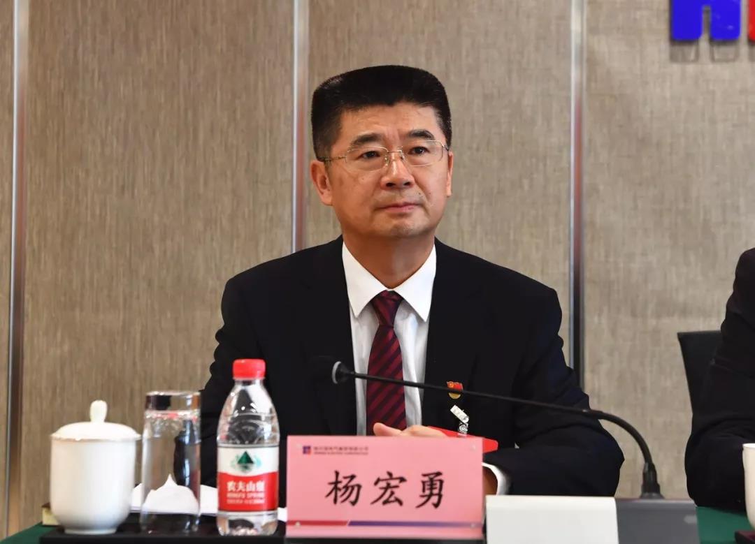 伟德体育 - 综合体育赛事平台|奥体中心相助同伴