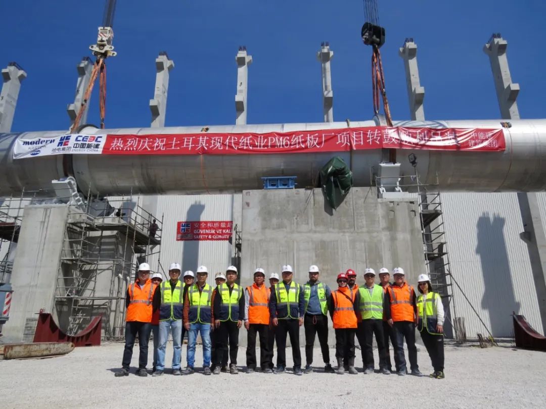 伟德体育 - 综合体育赛事平台|奥体中心相助同伴