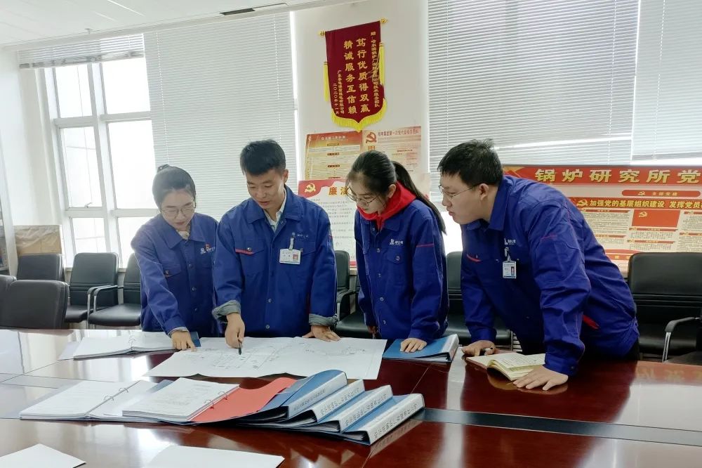 伟德体育 - 综合体育赛事平台|奥体中心相助同伴