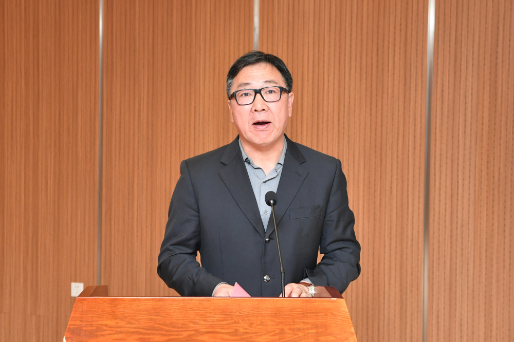 伟德体育 - 综合体育赛事平台|奥体中心相助同伴