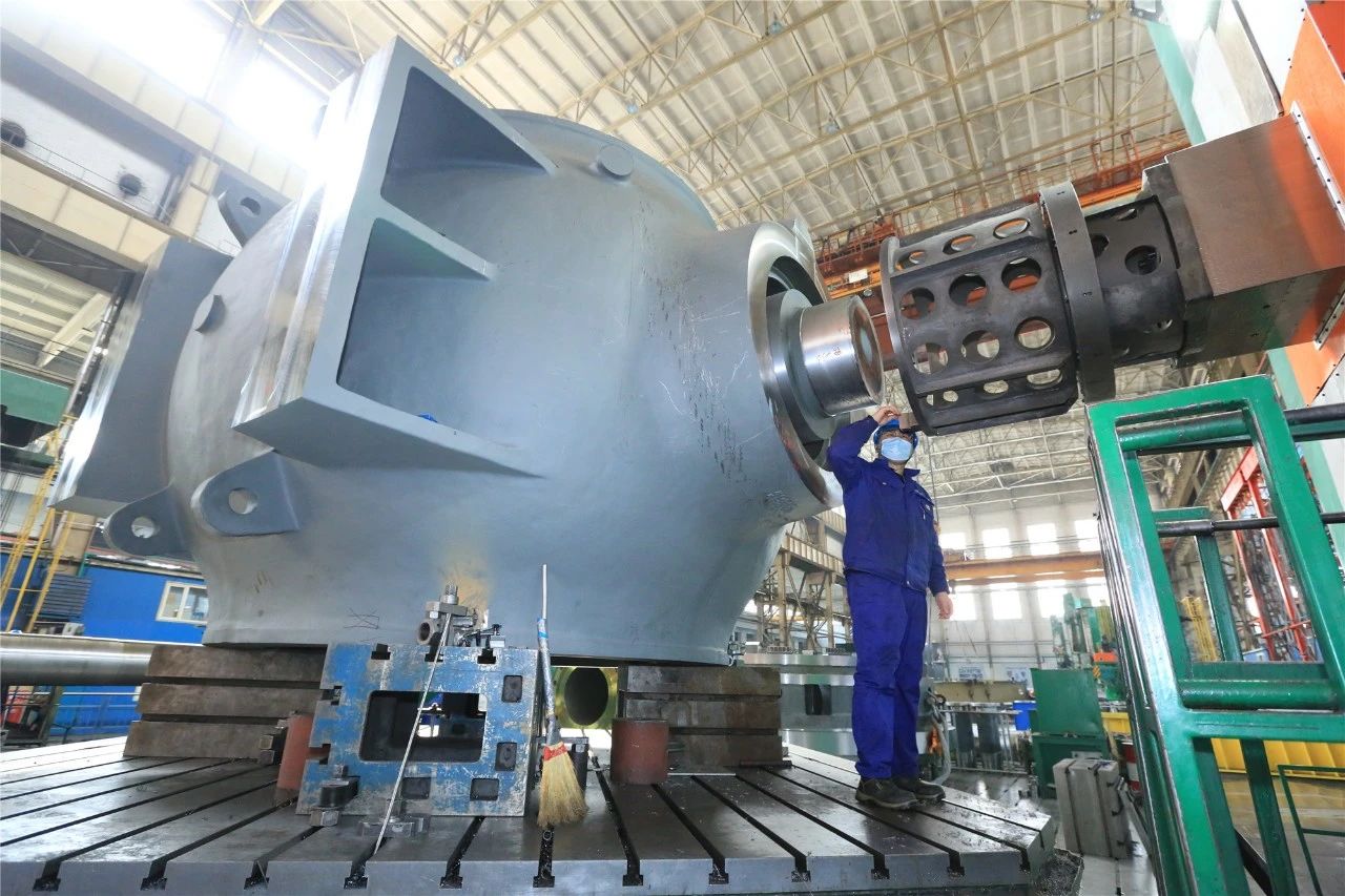 伟德体育 - 综合体育赛事平台|奥体中心相助同伴