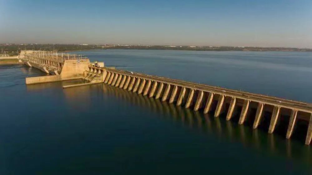 伟德体育 - 综合体育赛事平台|奥体中心相助同伴