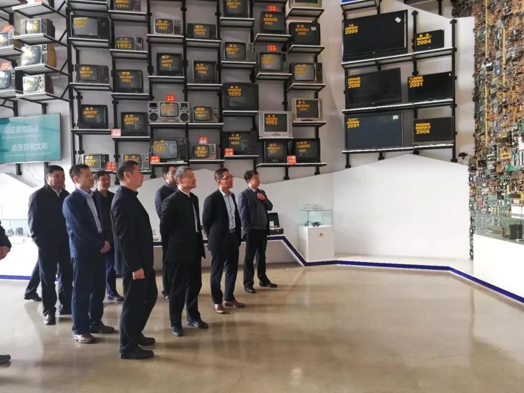 伟德体育 - 综合体育赛事平台|奥体中心相助同伴