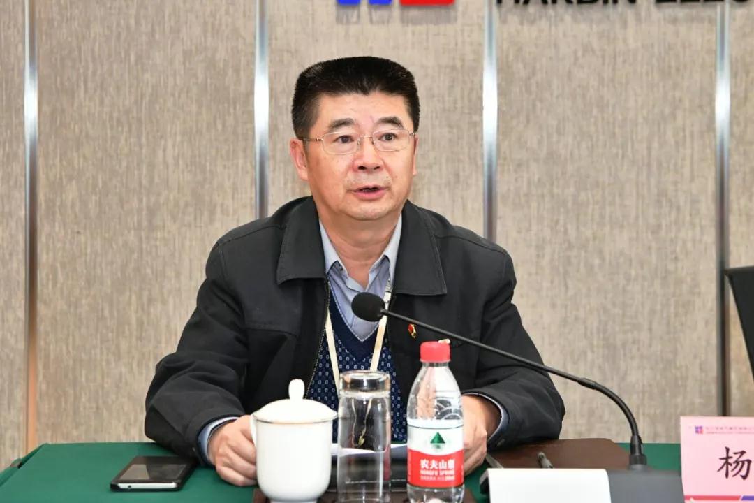 伟德体育 - 综合体育赛事平台|奥体中心相助同伴