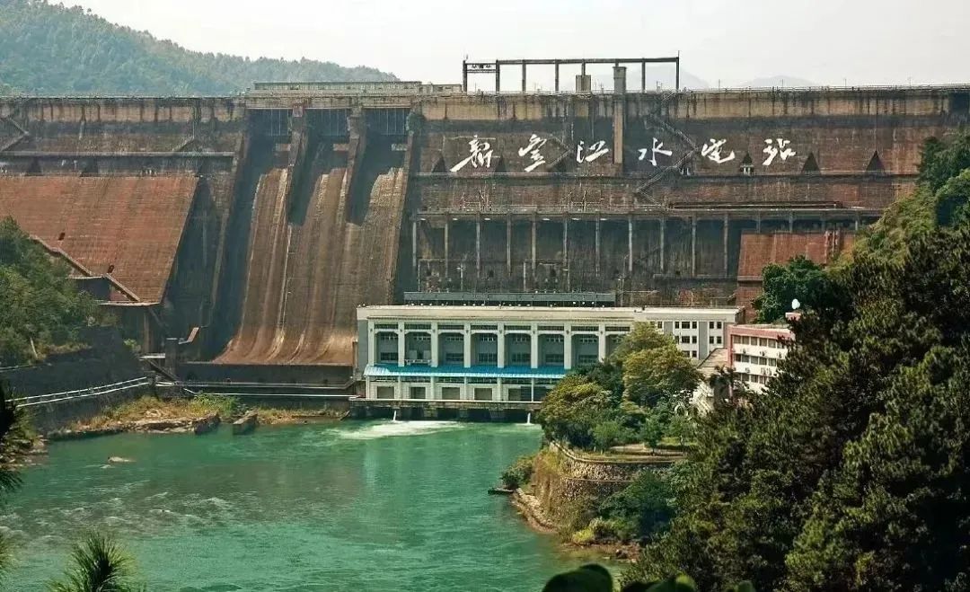 伟德体育 - 综合体育赛事平台|奥体中心相助同伴