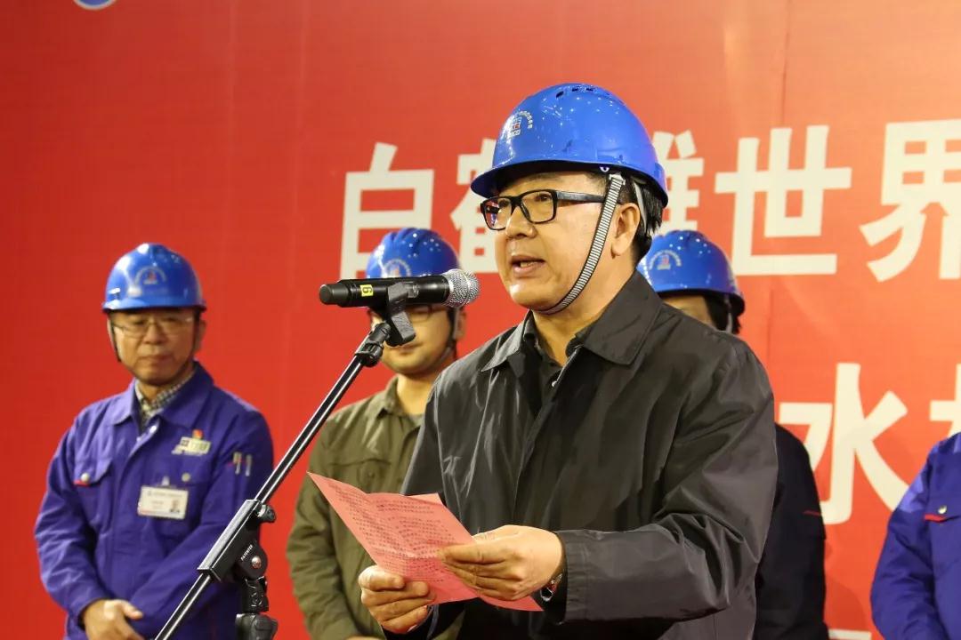 伟德体育 - 综合体育赛事平台|奥体中心相助同伴